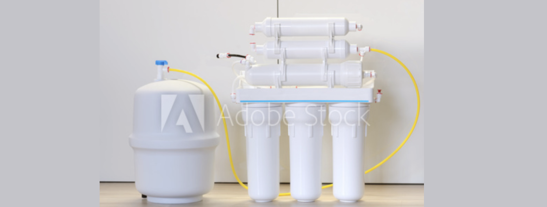 Reverse osmosis under sink system